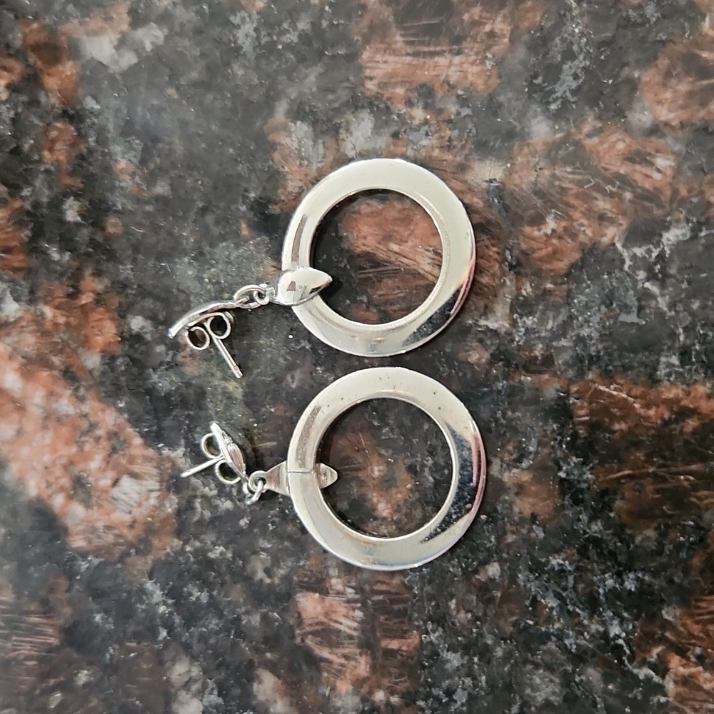 Costume earings